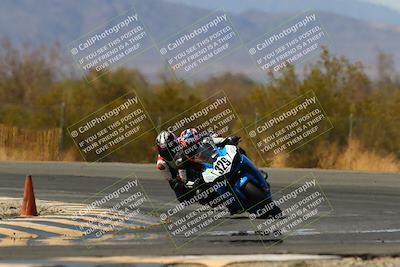 media/Apr-17-2022-CVMA (Sun) [[f474cfa795]]/Race 14 500 Supersport-350 Supersport (Holeshot)/